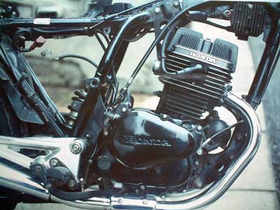 CB125T engine
